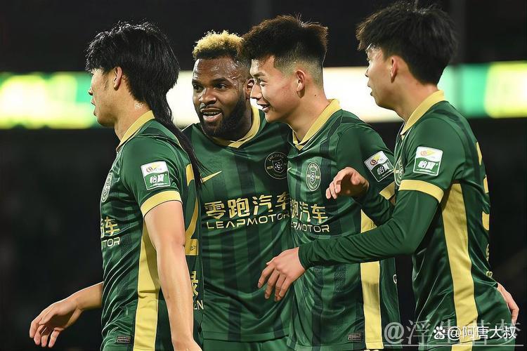 布彭扎梅开二度助攻建功 浙江队大胜深圳新鹏城 布彭扎梅开二度助攻建功 浙江队大胜深圳新鹏城